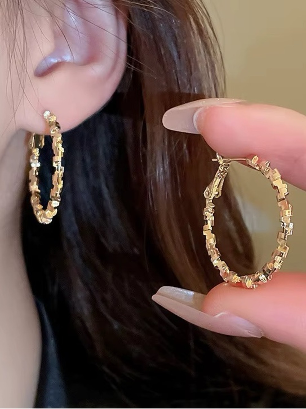 **High Quality Stainless Steel 18K Gold Textured Hoop Earrings